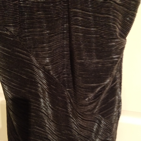 Shimmery dress - Picture 4 of 4